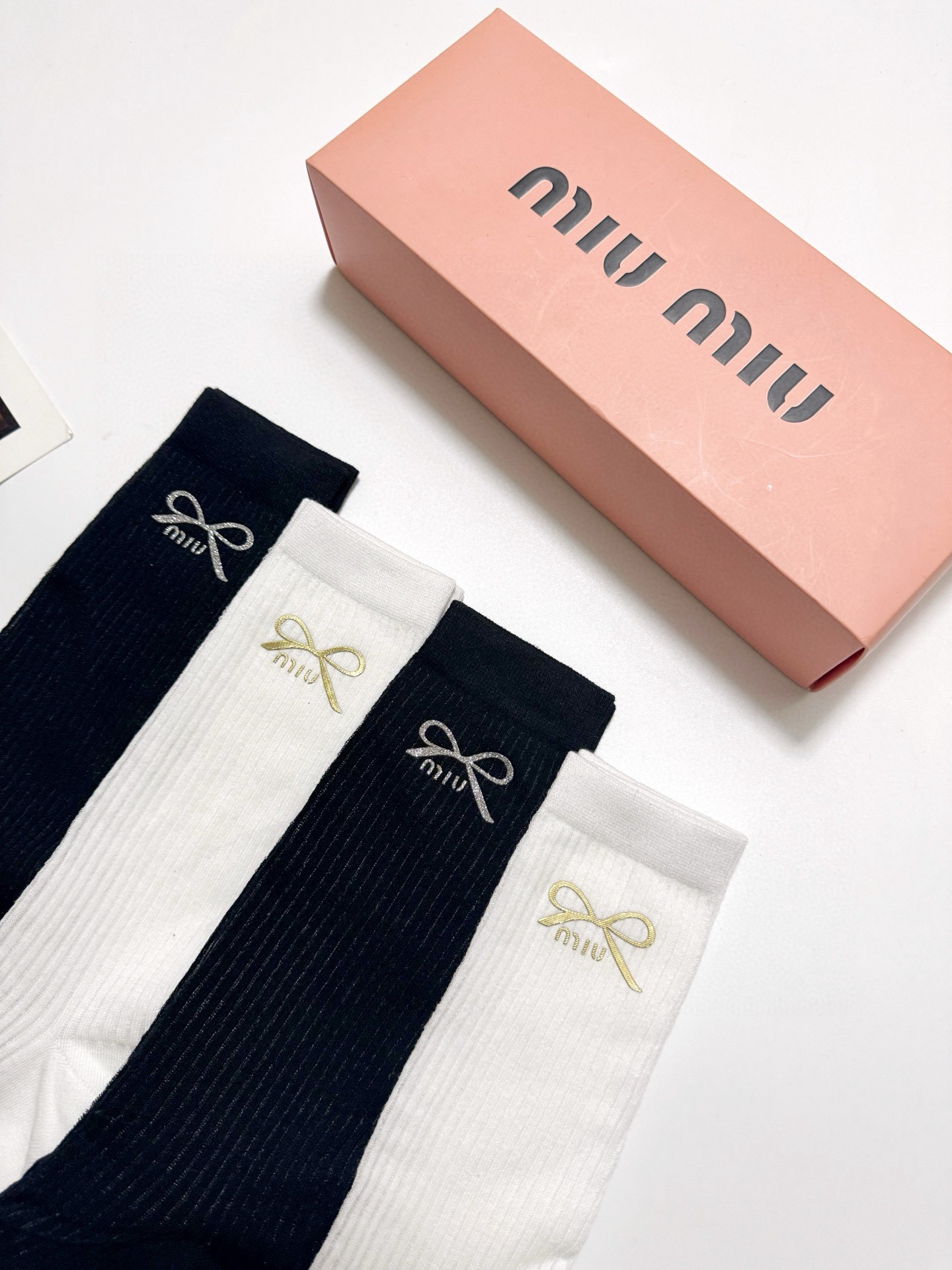 [TOP] Miu Miu Socks - 4 Pieces as a Set