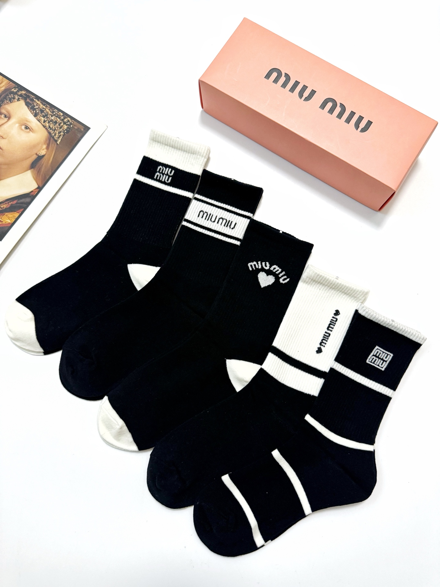 [TOP] Miu Miu Socks - 5 Pieces as a Set