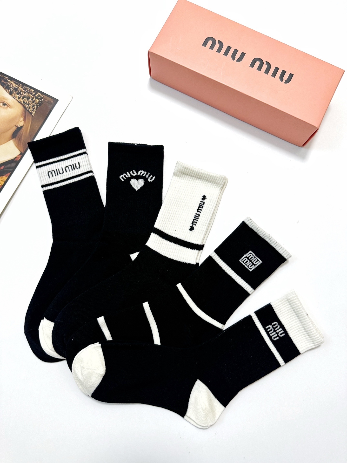[TOP] Miu Miu Socks - 5 Pieces as a Set