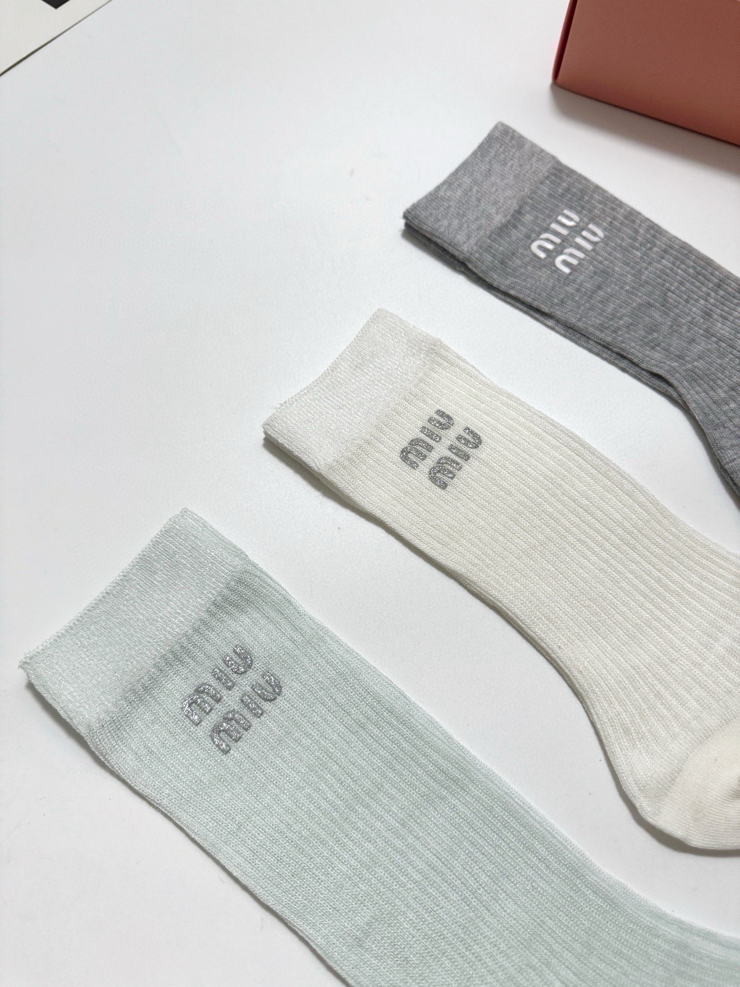 [TOP] Miu Miu Socks - 3 Pieces as a Set