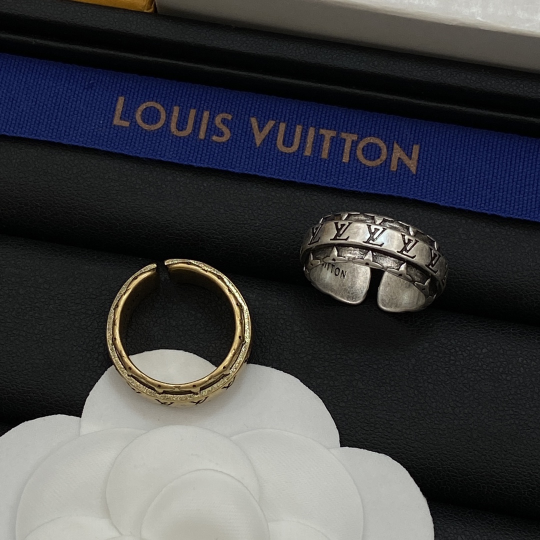 [TOP] Louis Vuitton LV Ring - 2 Colors