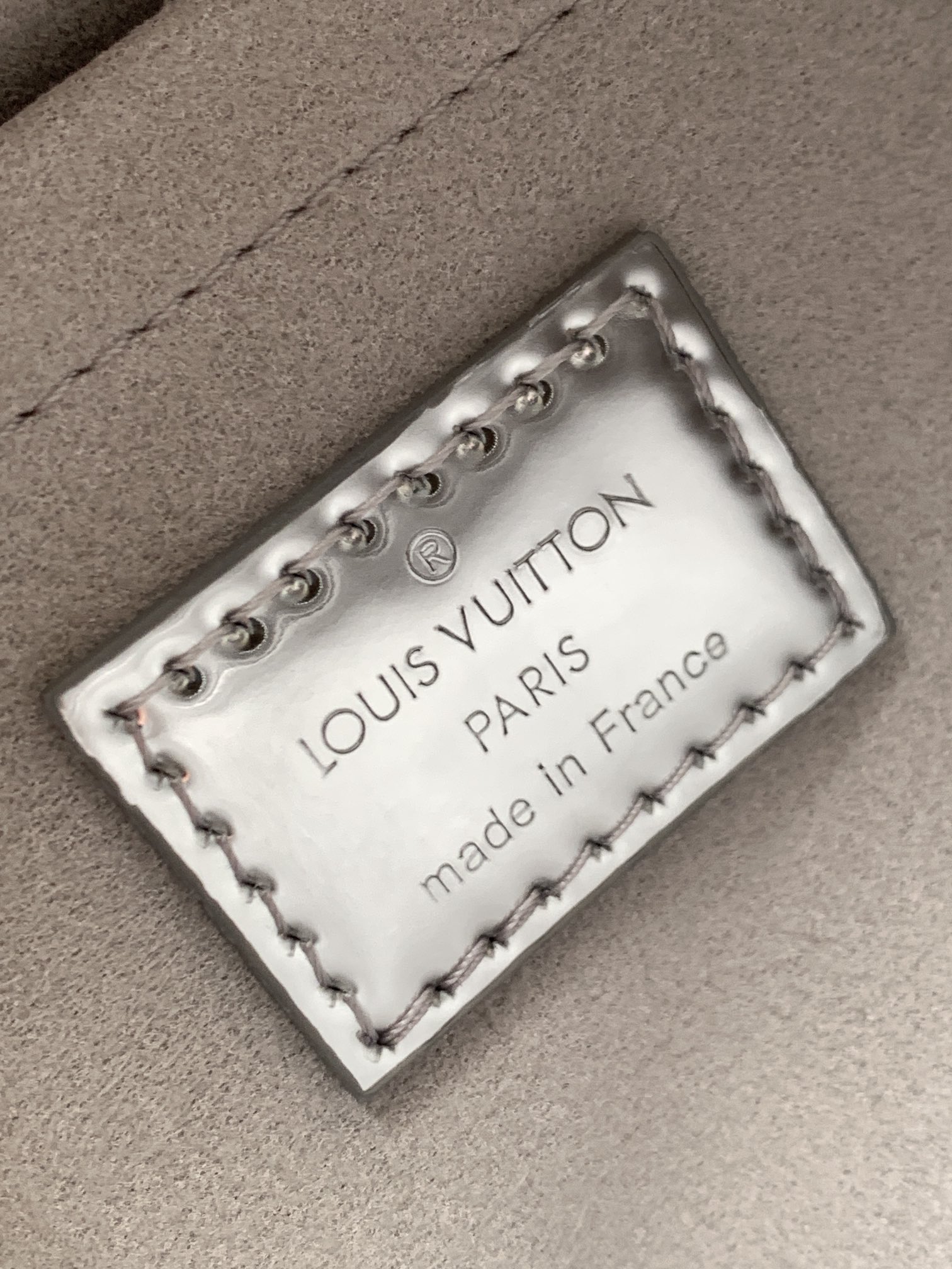 [TOP] Louis Vuitton LV Speedy Bandoulière 20 Monogram Miroir Bag 20.5 x 13.5 x 12 cm - Silver