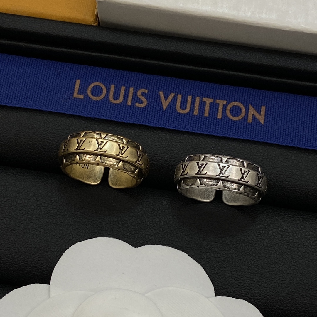 [TOP] Louis Vuitton LV Ring - 2 Colors
