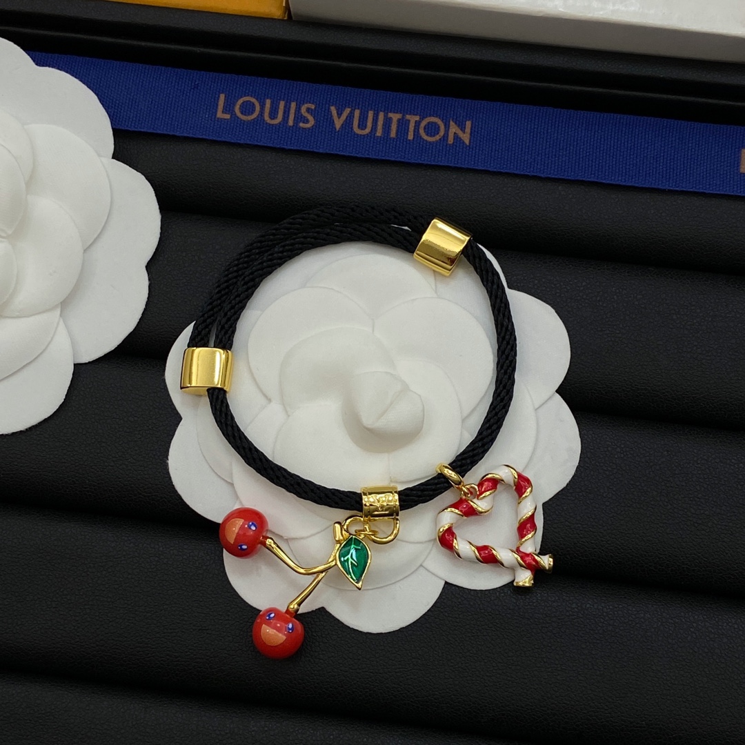 [TOP] Louis Vuitton LV Bracelet - 2 Colour
