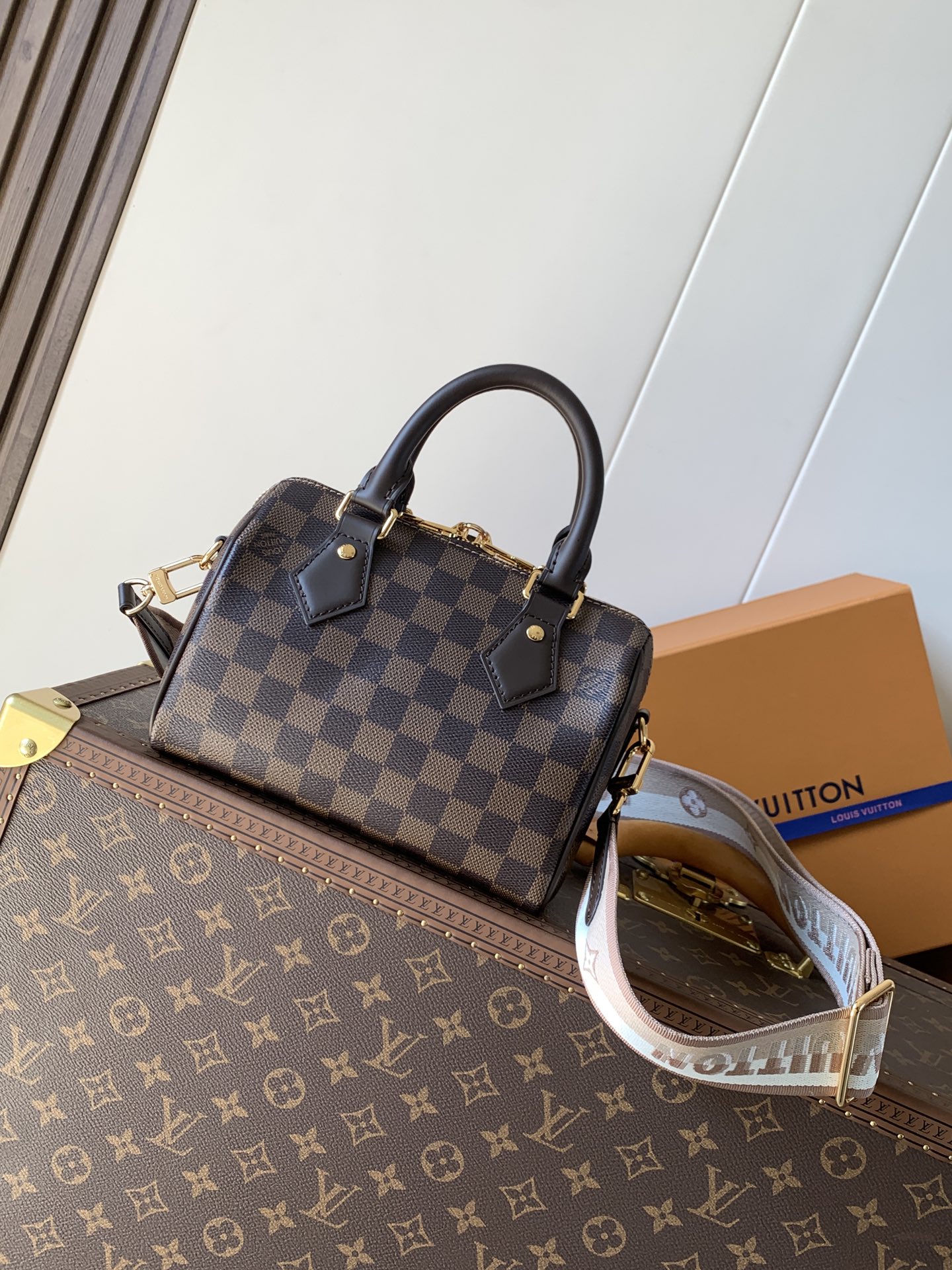 [TOP] Louis Vuitton LV Speedy Bandoulière 20 Bag 20.5 x 13.5 x 12 cm - Brown