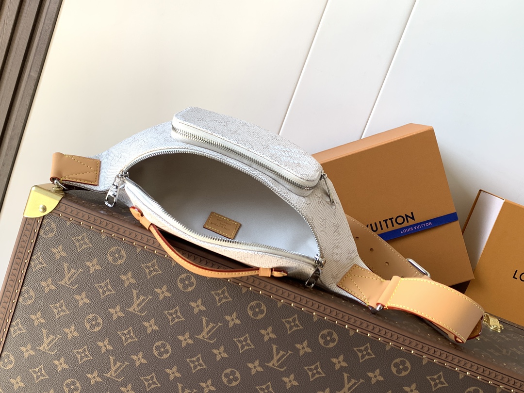 [TOP] Louis Vuitton LV Monogram Shadow Rush Bag Calfskin 30x15x8cm - 2 Colour