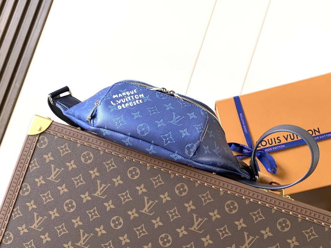 [TOP] Louis Vuitton LV Monogram Shadow Rush Bag Calfskin 30x15x8cm - 2 Colour