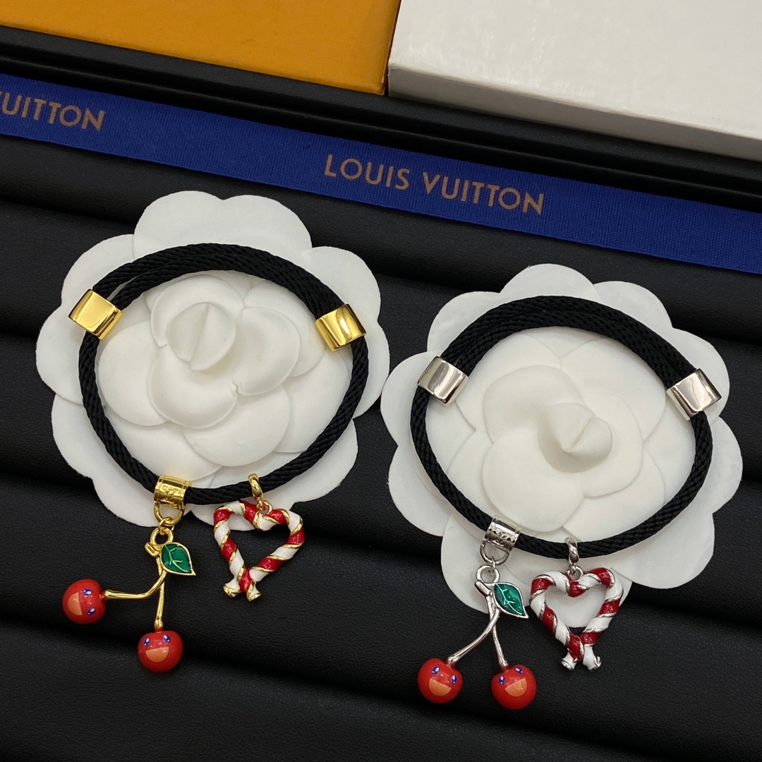 [TOP] Louis Vuitton LV Bracelet - 2 Colour