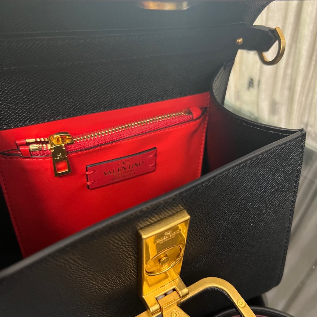 [TOP] VALENTINO Garavani Vsling Bag 22x10x16cm- Black