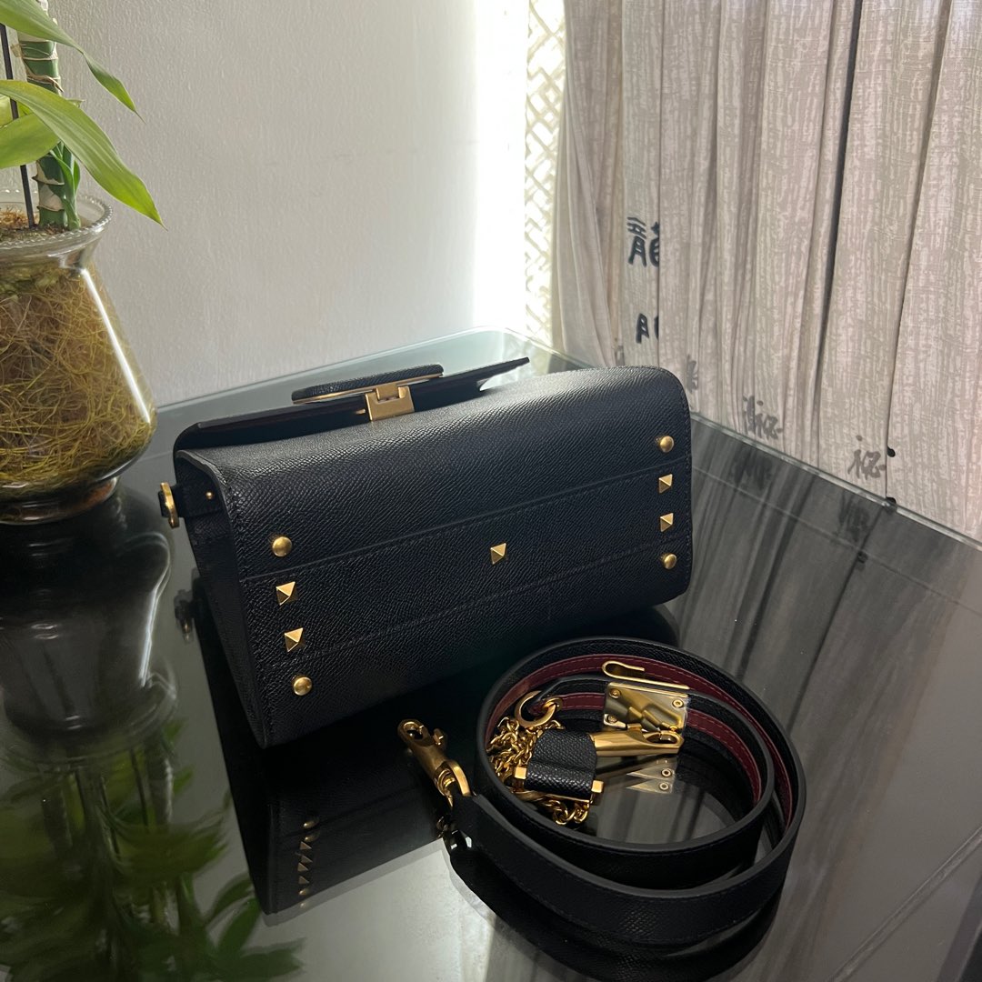 [TOP] VALENTINO Garavani Vsling Bag 22x10x16cm- Black