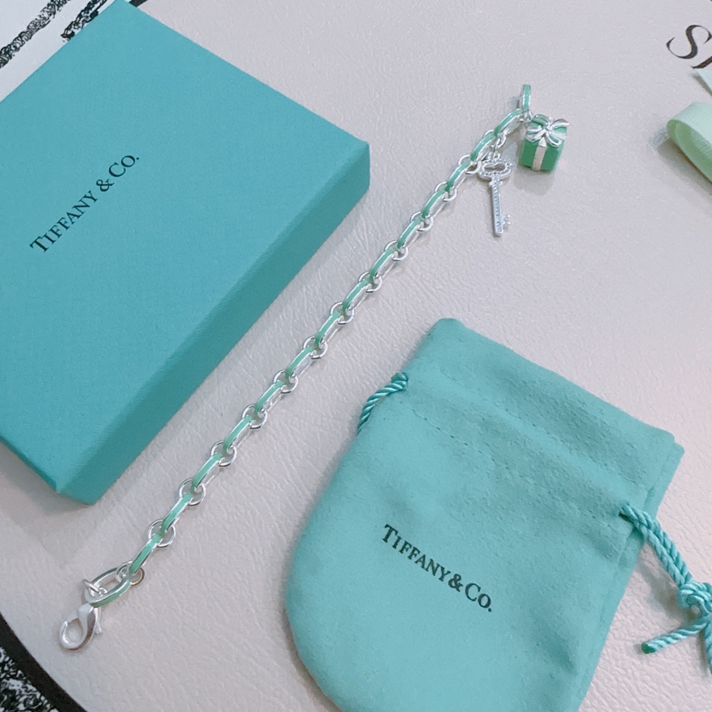 [TOP] Tiffany & Co.  Bracelet - Sliver