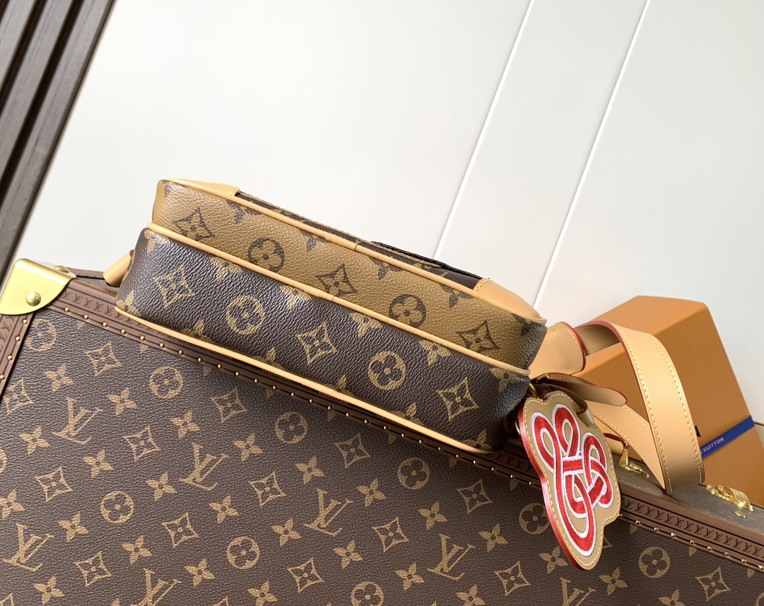 [TOP] Louis Vuitton LV  Monogram Landscape Nil Handbag 25x17.5x11cm - Brown