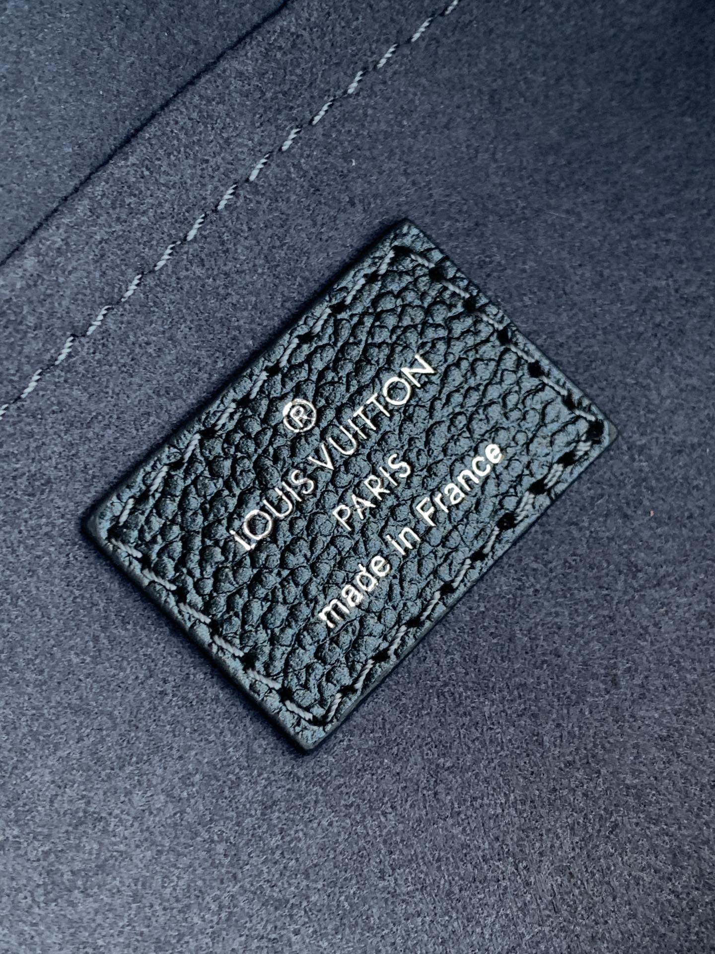 [TOP] Louis Vuitton LV Alma BB Bag 23.5x17.5x11.5 cm - Pearl Blue