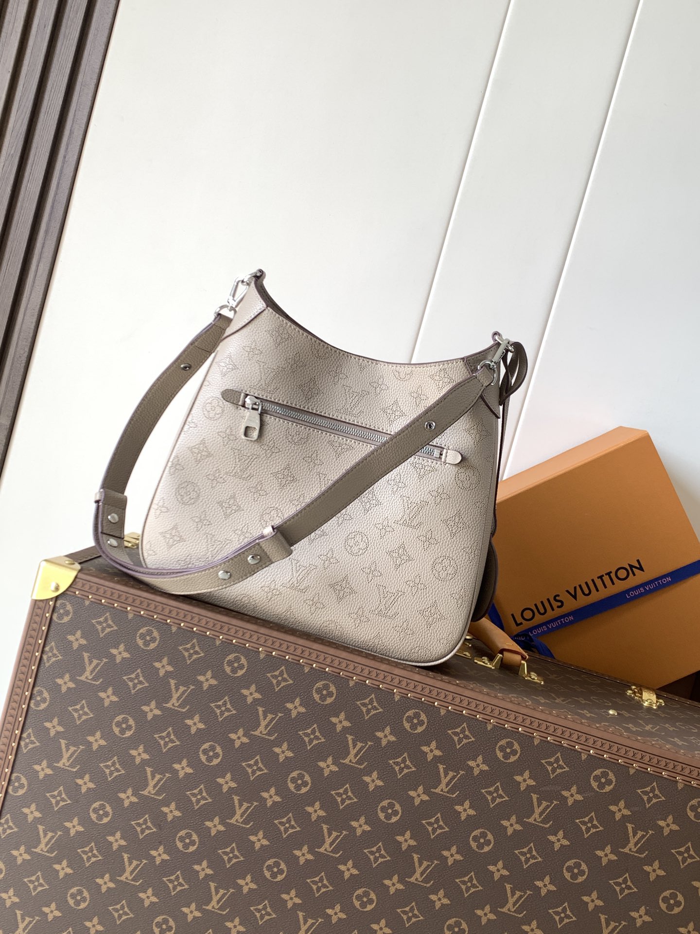 [TOP] Louis Vuitton LV All Around Bag 28x25x8cm - 2 Colour