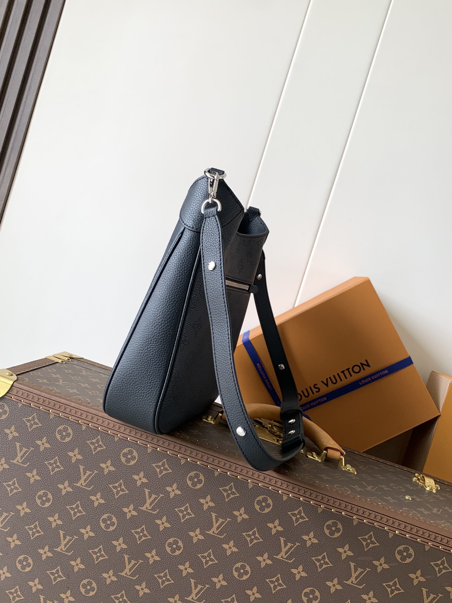 [TOP] Louis Vuitton LV All Around Bag 28x25x8cm - 2 Colour