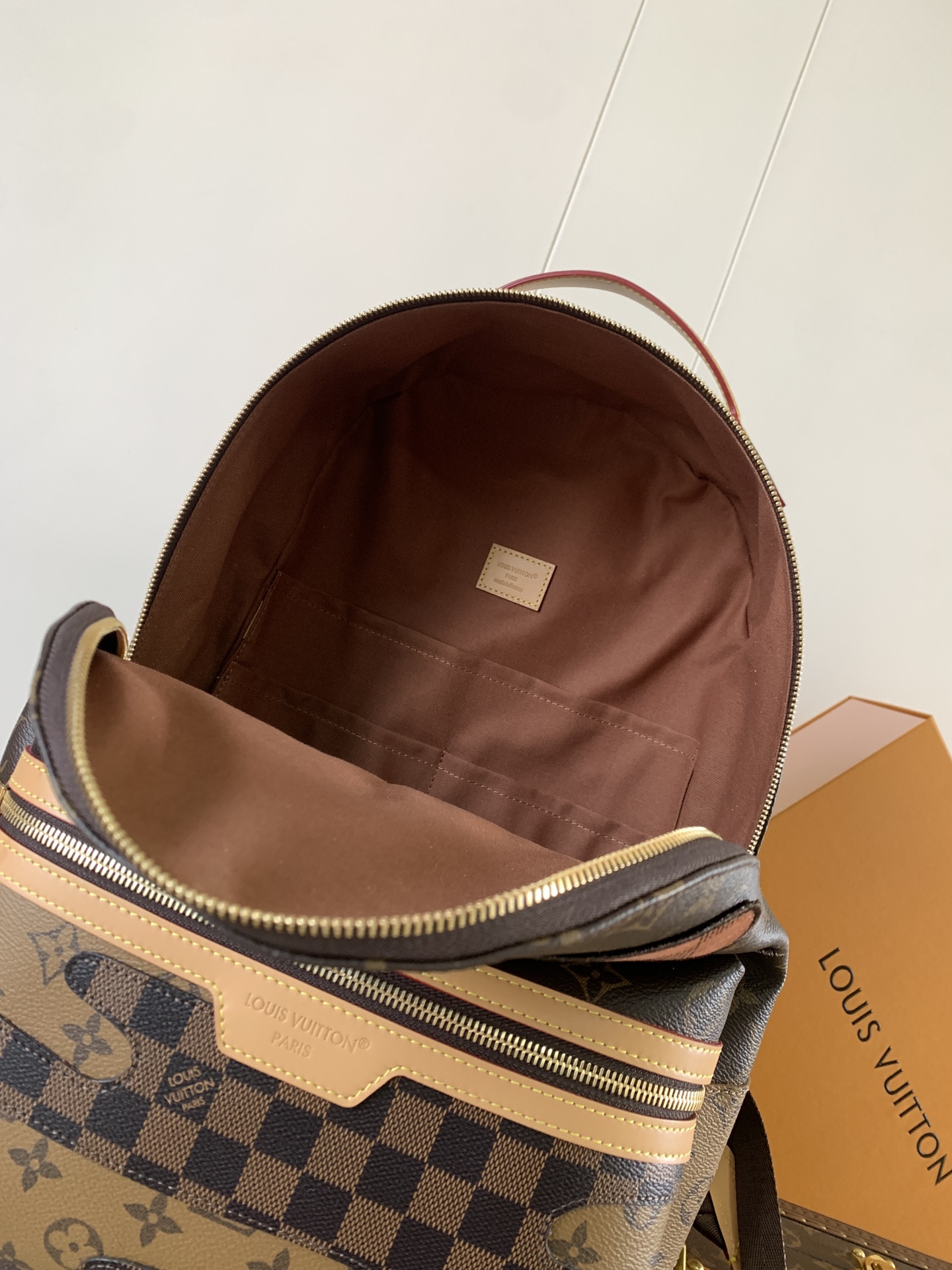 [TOP] Louis Vuitton LV Discovery Backpack Monogram Landscape 38x29x20cm - Brown