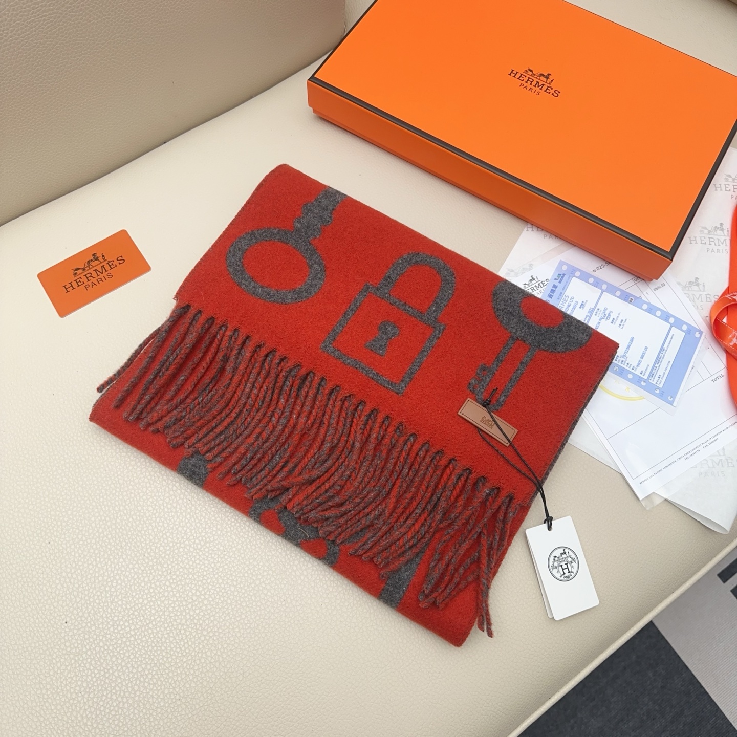 [TOP] HERMES Casaque Porte-Clefs Cashmere Scarf 30x180 cm - Red and Gray