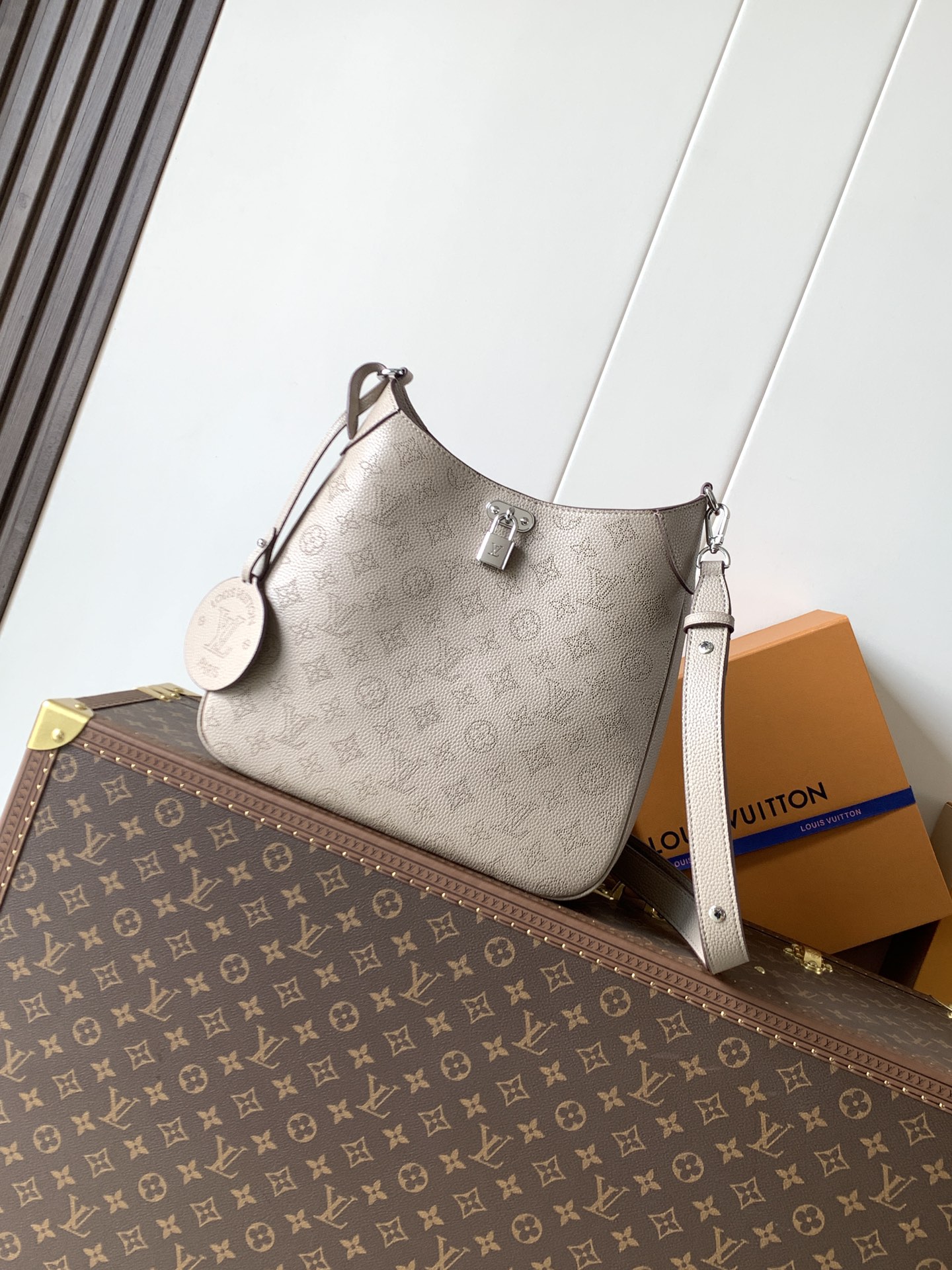[TOP] Louis Vuitton LV All Around Bag 28x25x8cm - 2 Colour