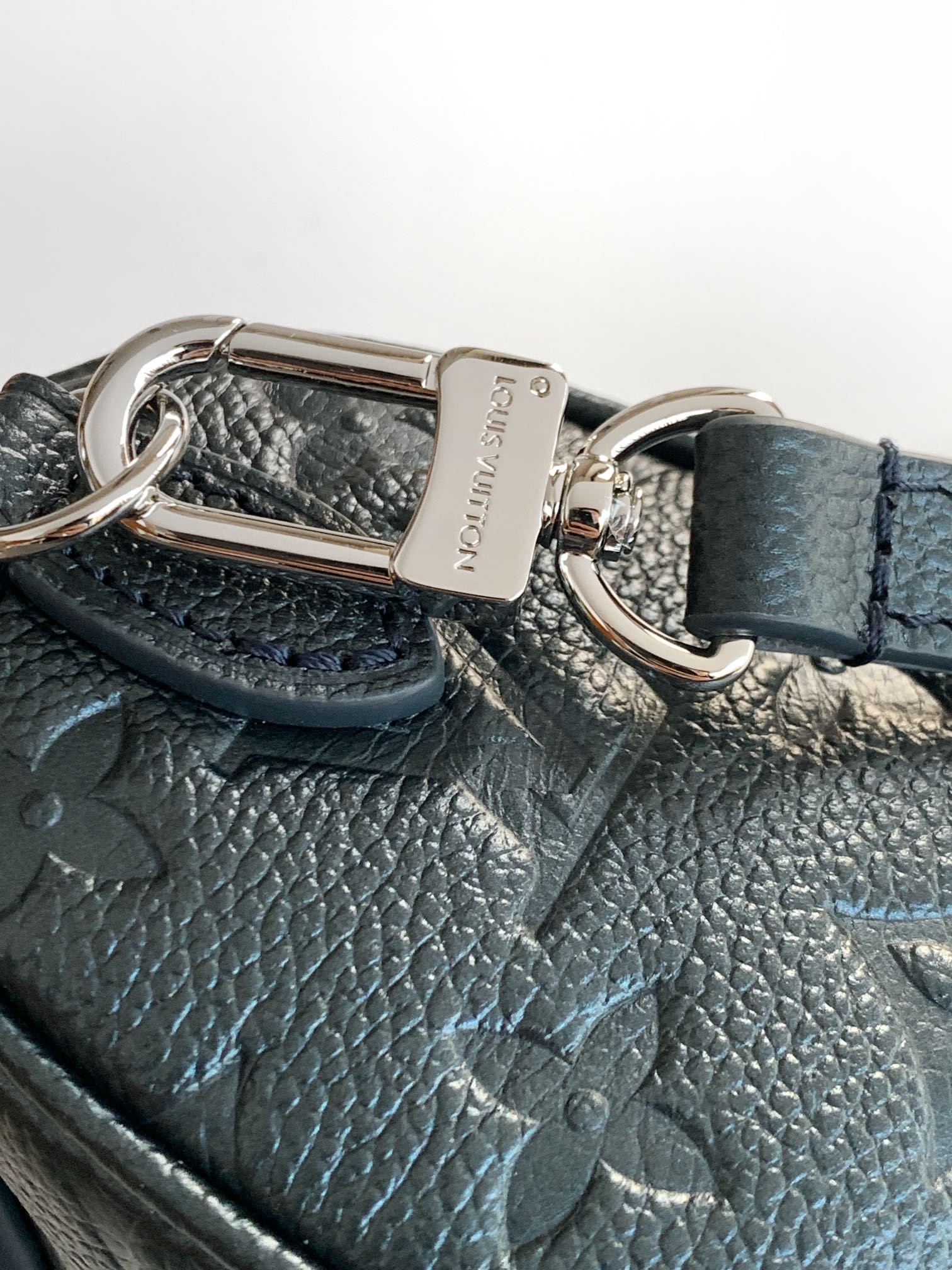 [TOP] Louis Vuitton LV Nano Speedy Bag 16×10×7.5 cm - Pearl Blue