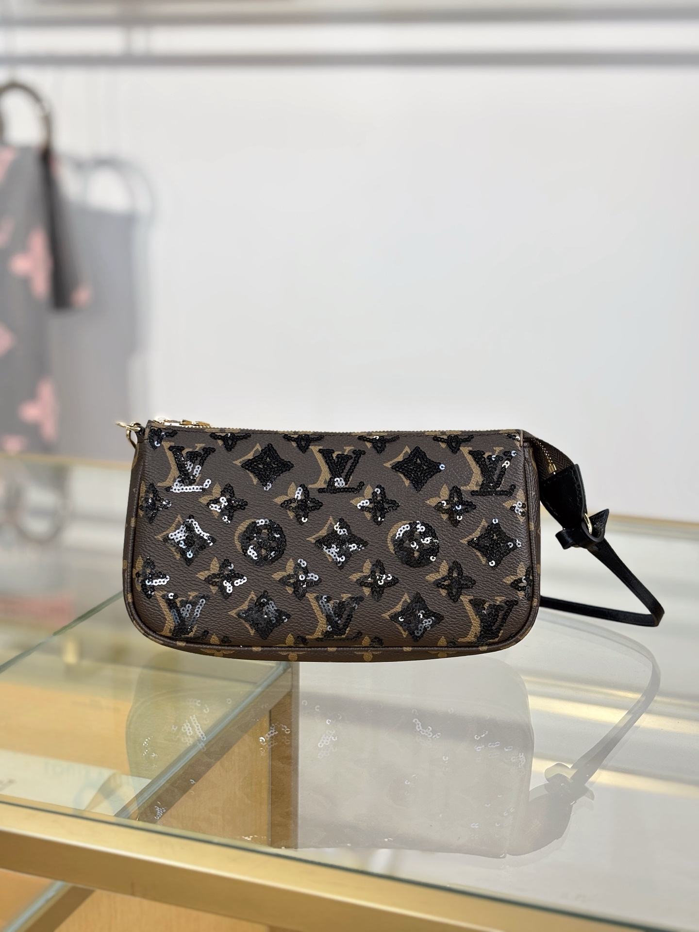 [TOP] Louis Vuitton LV Pochette Accessoires Bag 23.5x13.5x4cm - Monogram
