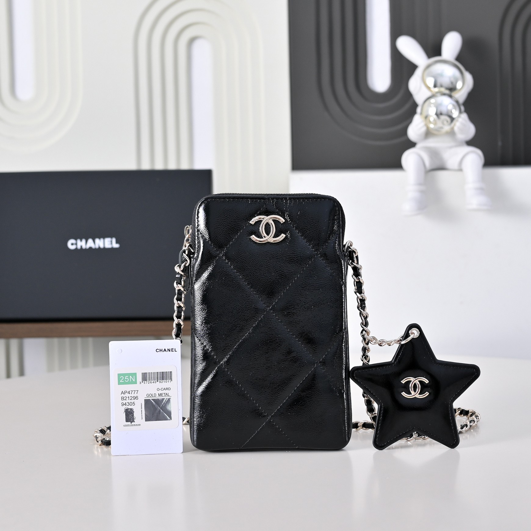 [TOP] CHANEL Phone Bag 18-11-2.5 cm - 2 Colors