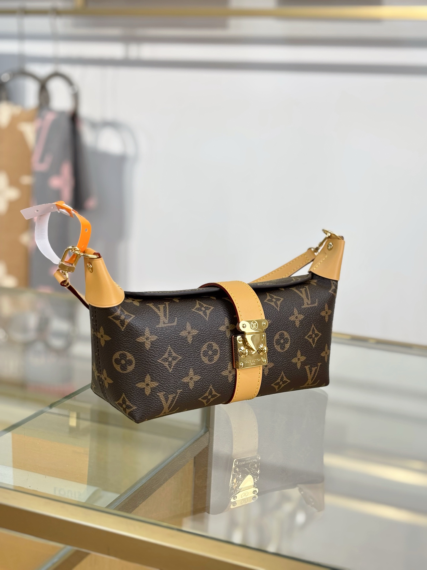 [TOP] Louis Vuitton LV Pochette Mia Bag 22x14.5x8cm - Monogram