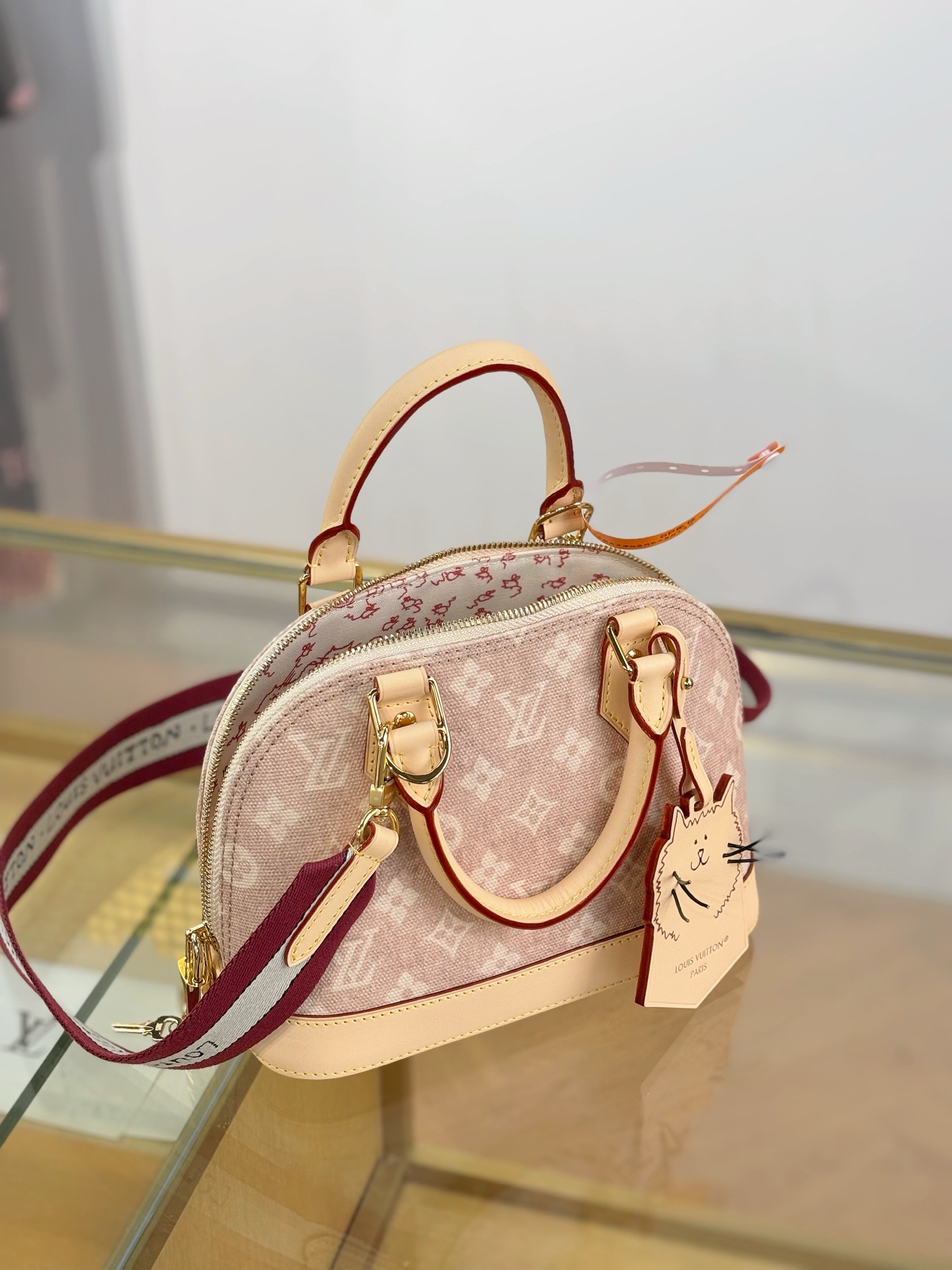 [TOP] Louis Vuitton LV Alma BB Bag Monogram Canvas 23.5X17.5X11.5cm - Apricot