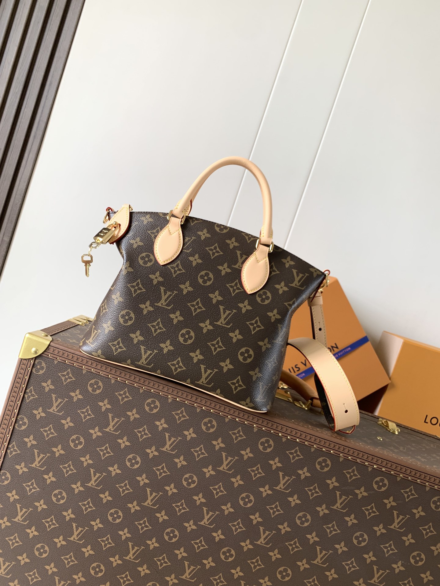 [TOP] Louis Vuitton LV Lockit BB Handbag 33x24x12cm/36x30x15cm - Brown