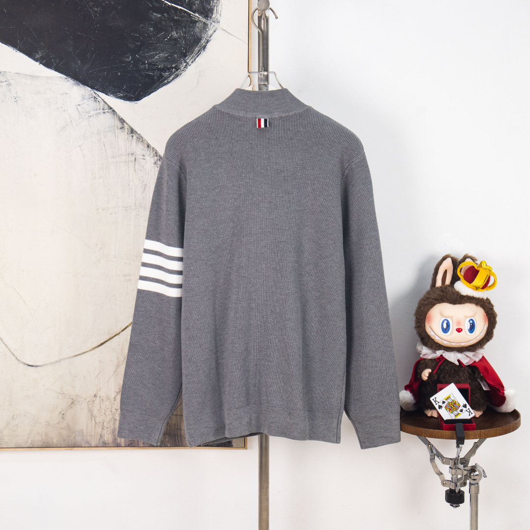 [TOP] THOM BROWNE Men's Sweater - Gray