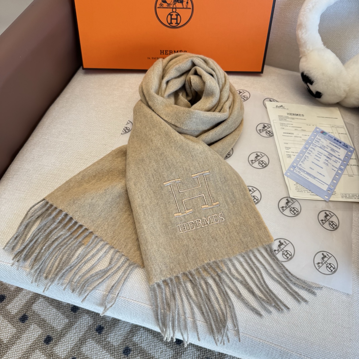 [TOP] HERMES Scarf with Embroidery Logo 35 x 190 cm - Gray