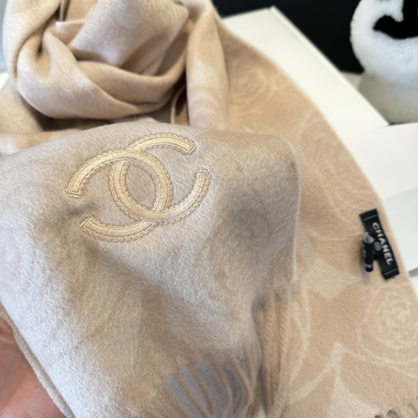 [TOP] CHANEL Cashmere Scarf 30*180cm - Pink