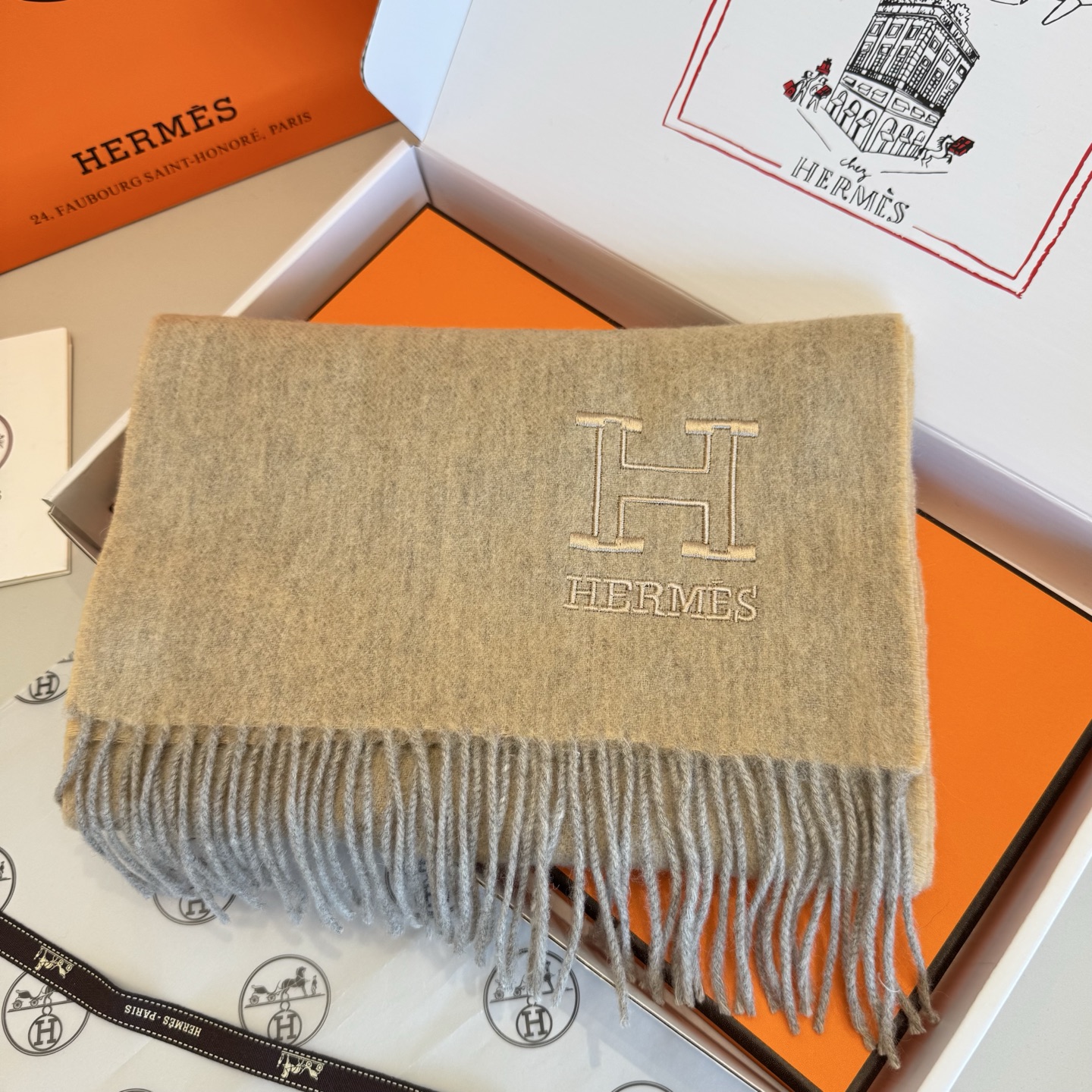 [TOP] HERMES Scarf with Embroidery Logo 35 x 190 cm - Gray