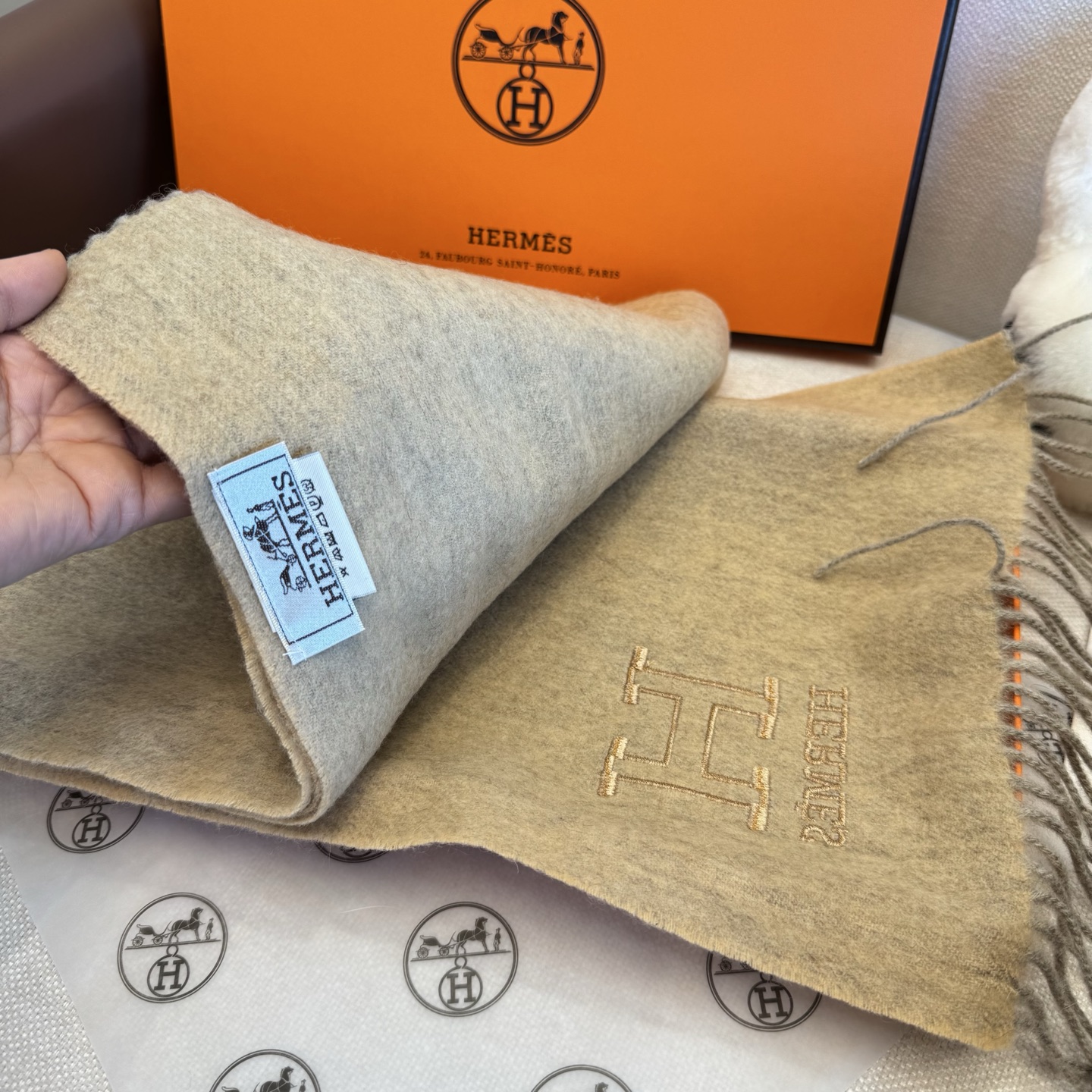 [TOP] HERMES Scarf with Embroidery Logo 35 x 190 cm - Gray