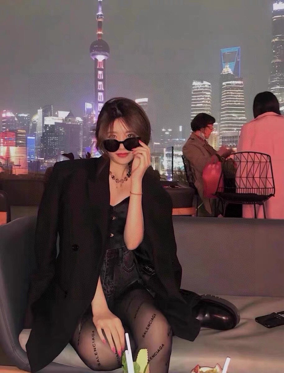 [TOP] BALENCIAGA Letter Flocked Stockings - Black