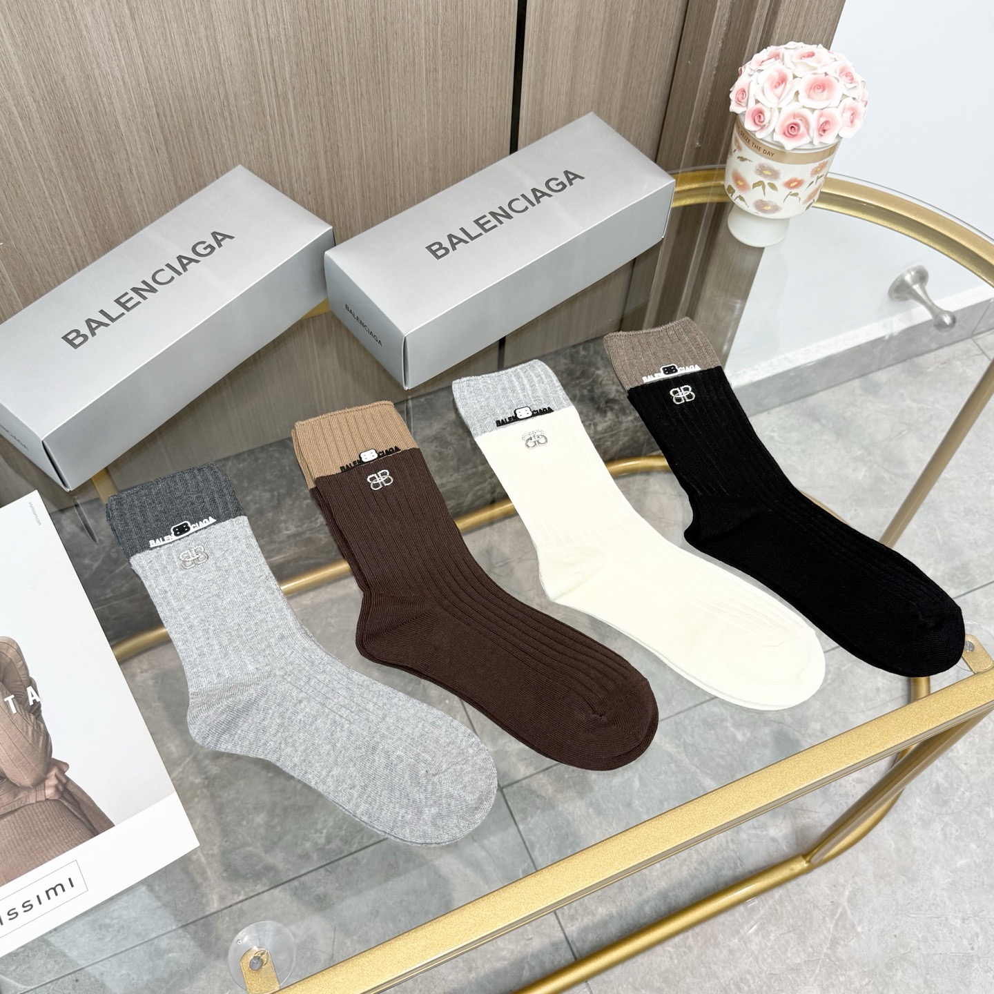 [TOP] BALENCIAGA Socks - 4 Pieces as a Set