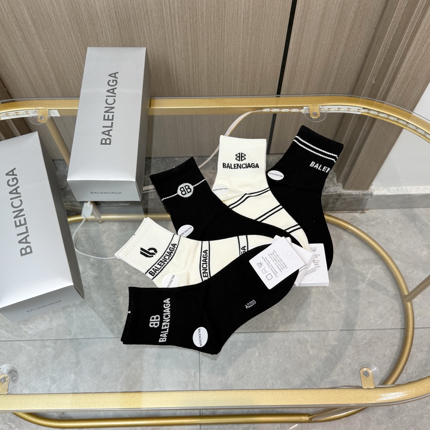 [TOP] BALENCIAGA Socks - 5 Pieces as a Set