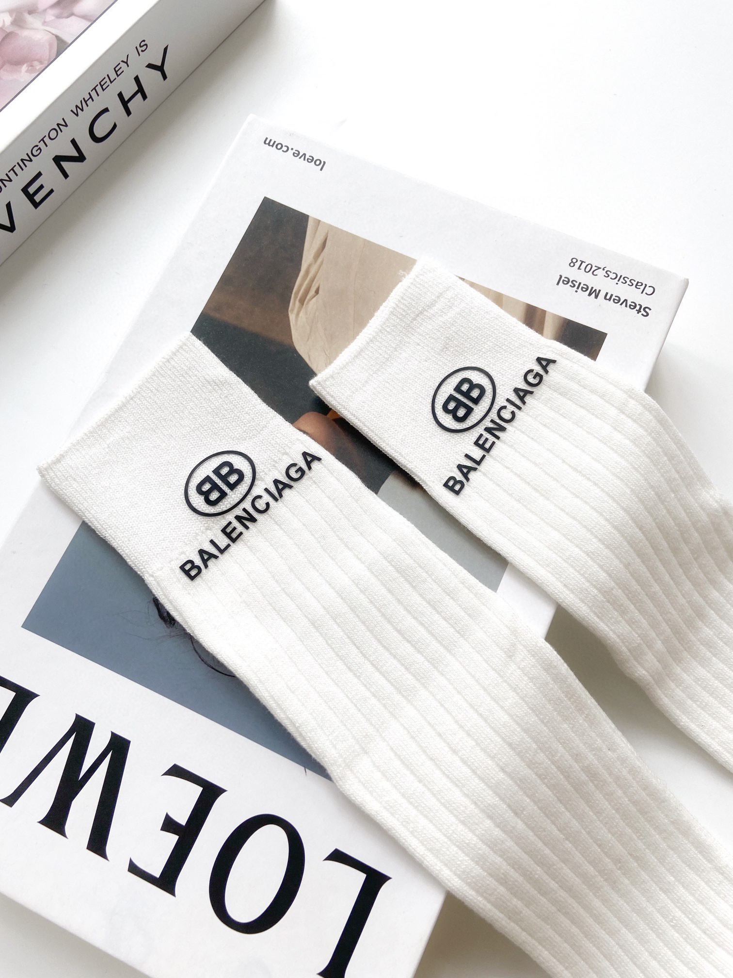 [TOP] BALENCIAGA Socks - 3 Color