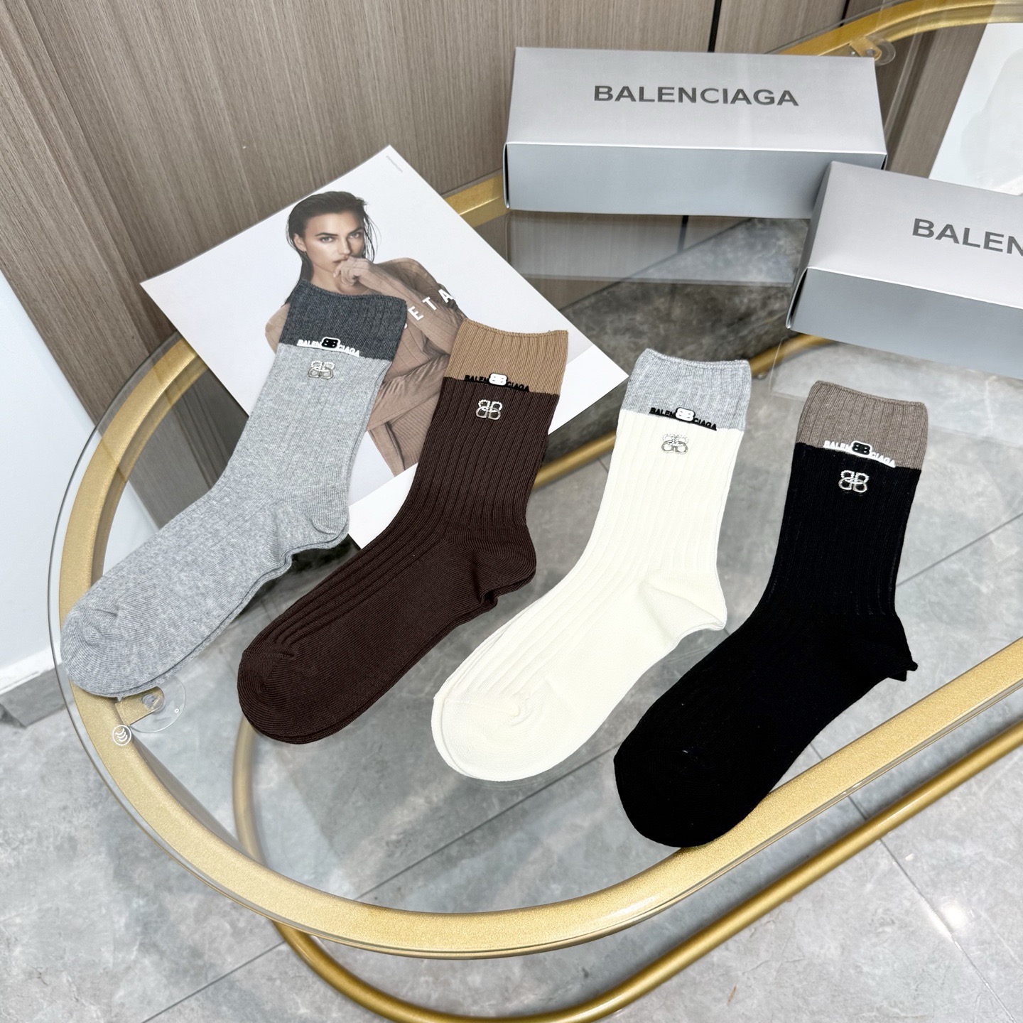 [TOP] BALENCIAGA Socks - 4 Pieces as a Set