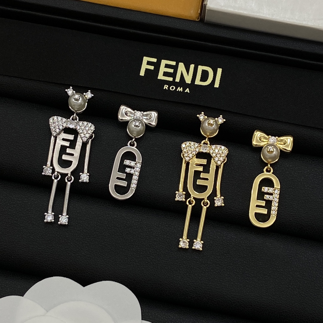 [TOP] FENDI FF Earrings - Gold