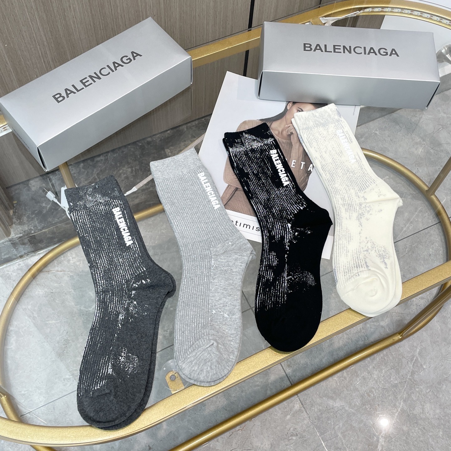 [TOP] BALENCIAGA Socks - 4 Pieces as a Set