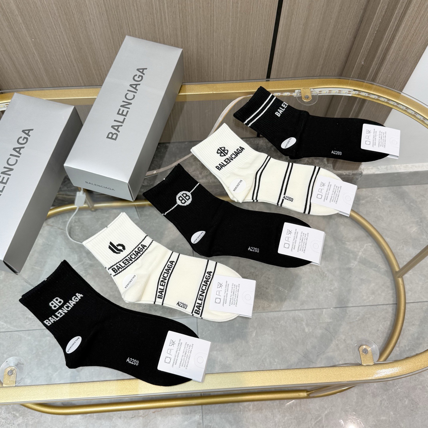 [TOP] BALENCIAGA Socks - 5 Pieces as a Set