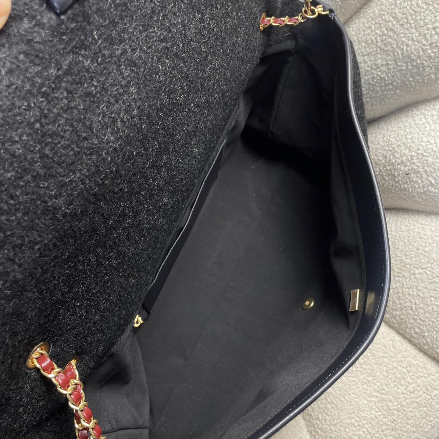 [TOP] CHANEL Cotton Airport Bag 50-28-8cm- Black