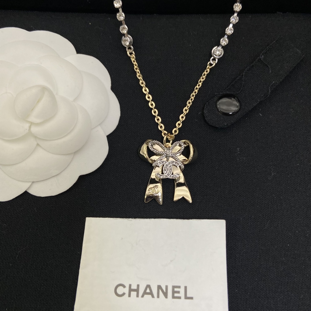[TOP] CHANEL Necklace - Gold