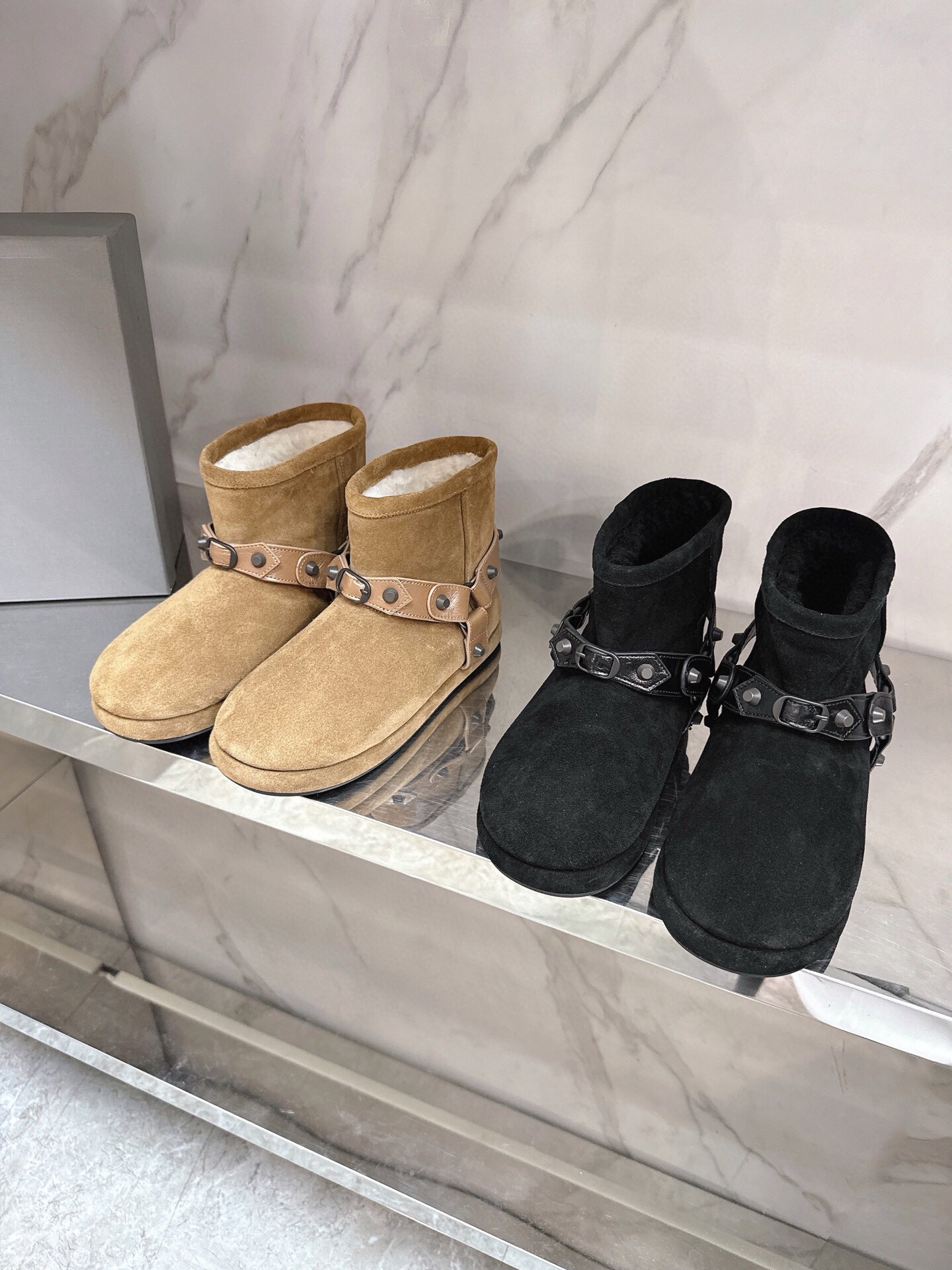 [TOP] BALENCIAGA Snow Boots - 2 Colour