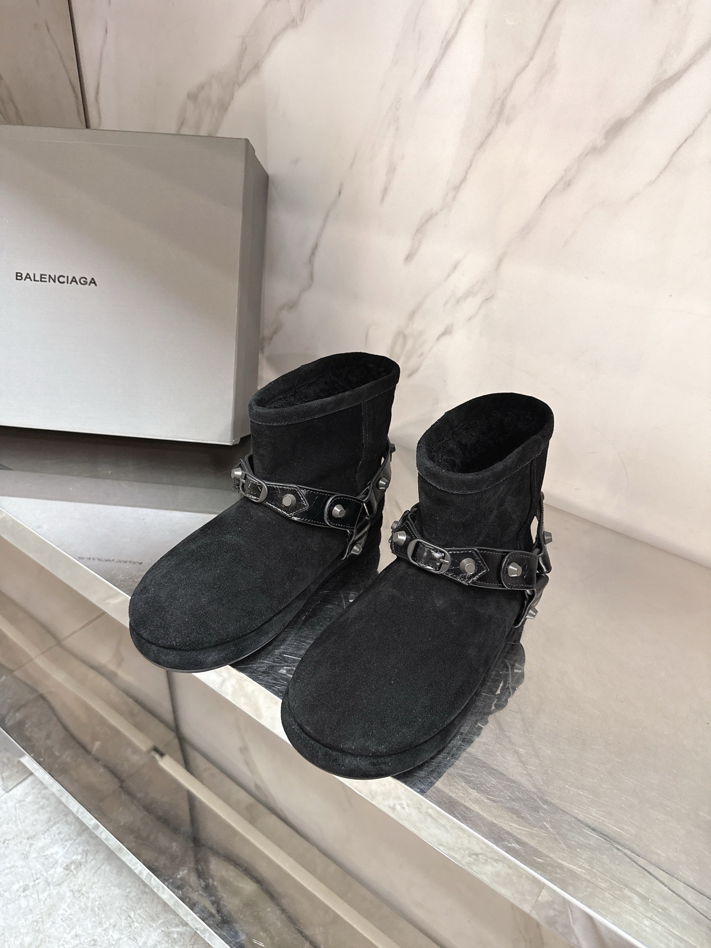 [TOP] BALENCIAGA Snow Boots - 2 Colour