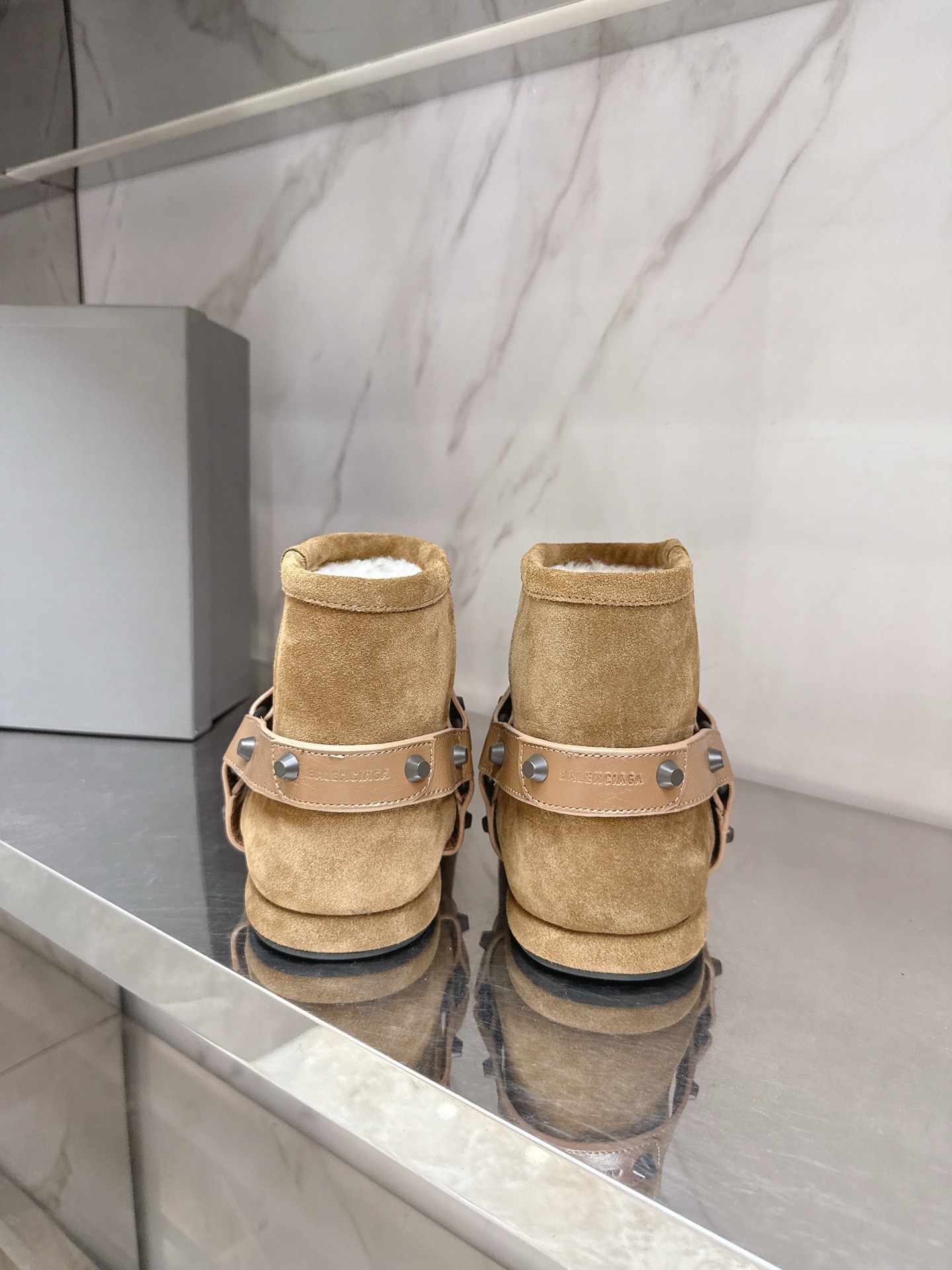 [TOP] BALENCIAGA Snow Boots - 2 Colour