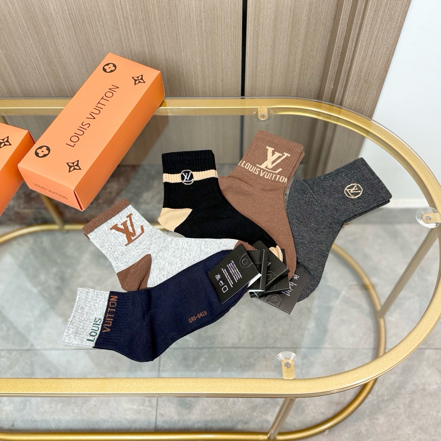 [TOP] Louis Vuitton LV Socks - 5 Pieces as a Set