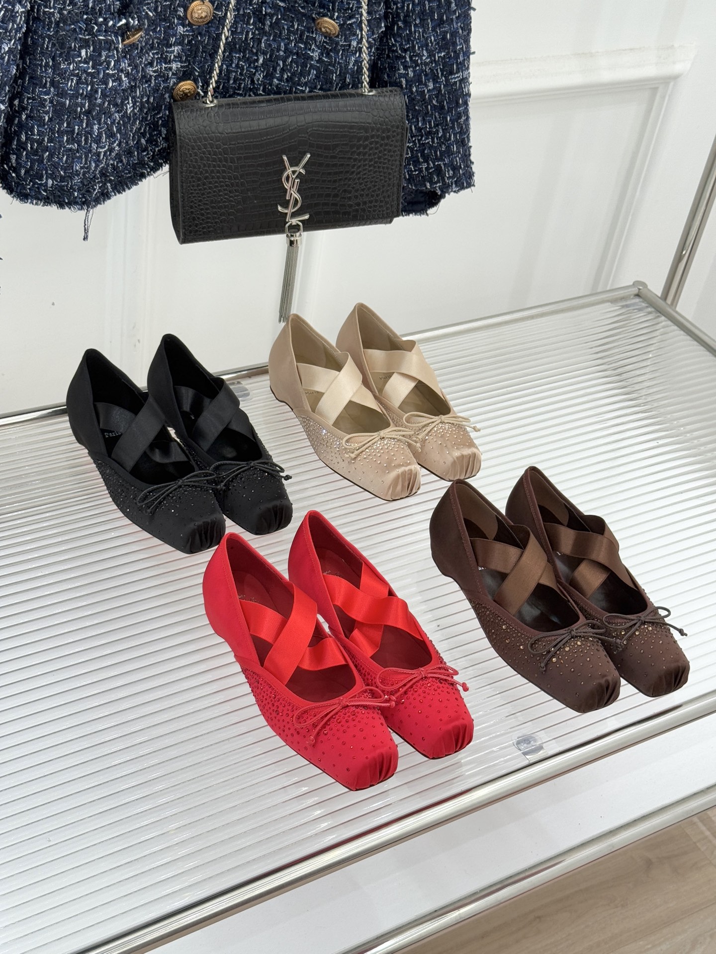 [TOP] Christian Louboutin Ballet Flat Shoes with Diamonds - 4 Color