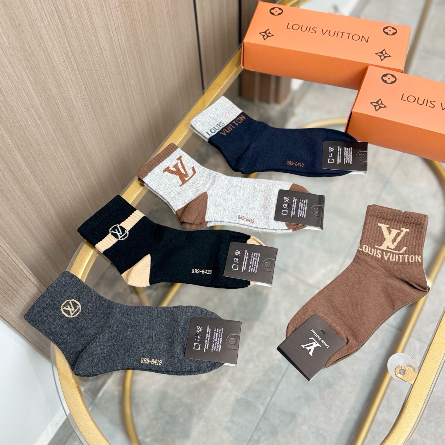 [TOP] Louis Vuitton LV Socks - 5 Pieces as a Set