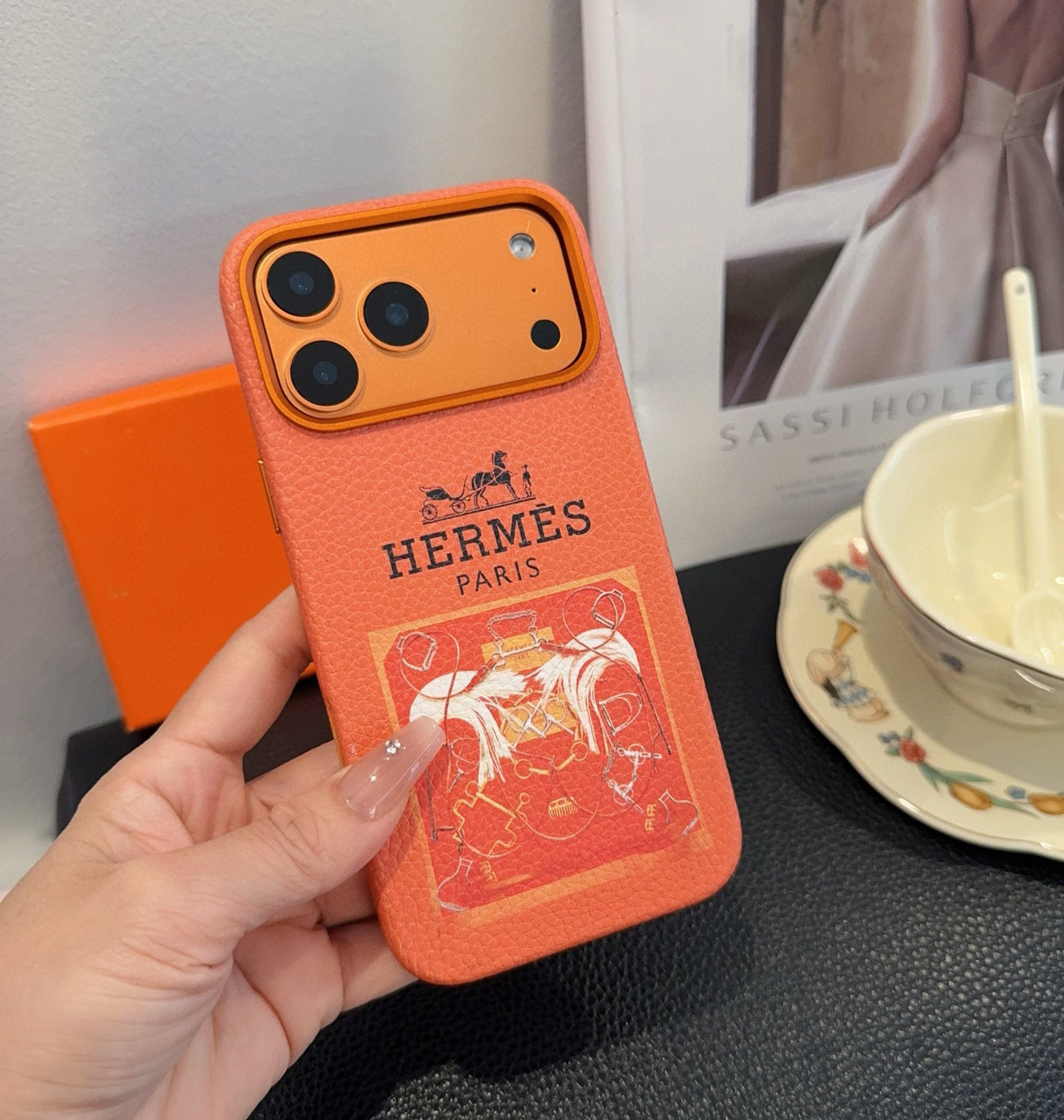 [TOP] HERMES Iphone Phone Case - Orange